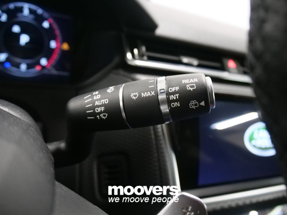 LAND ROVER Range Rover Velar 3.0 V6 SD6 300 CV R-Dynamic S